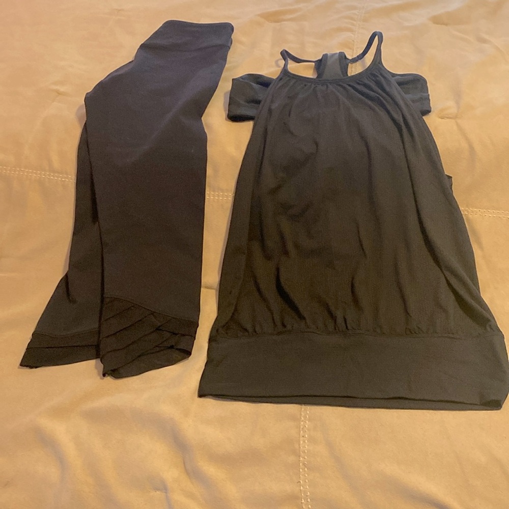 Lululemon set.
